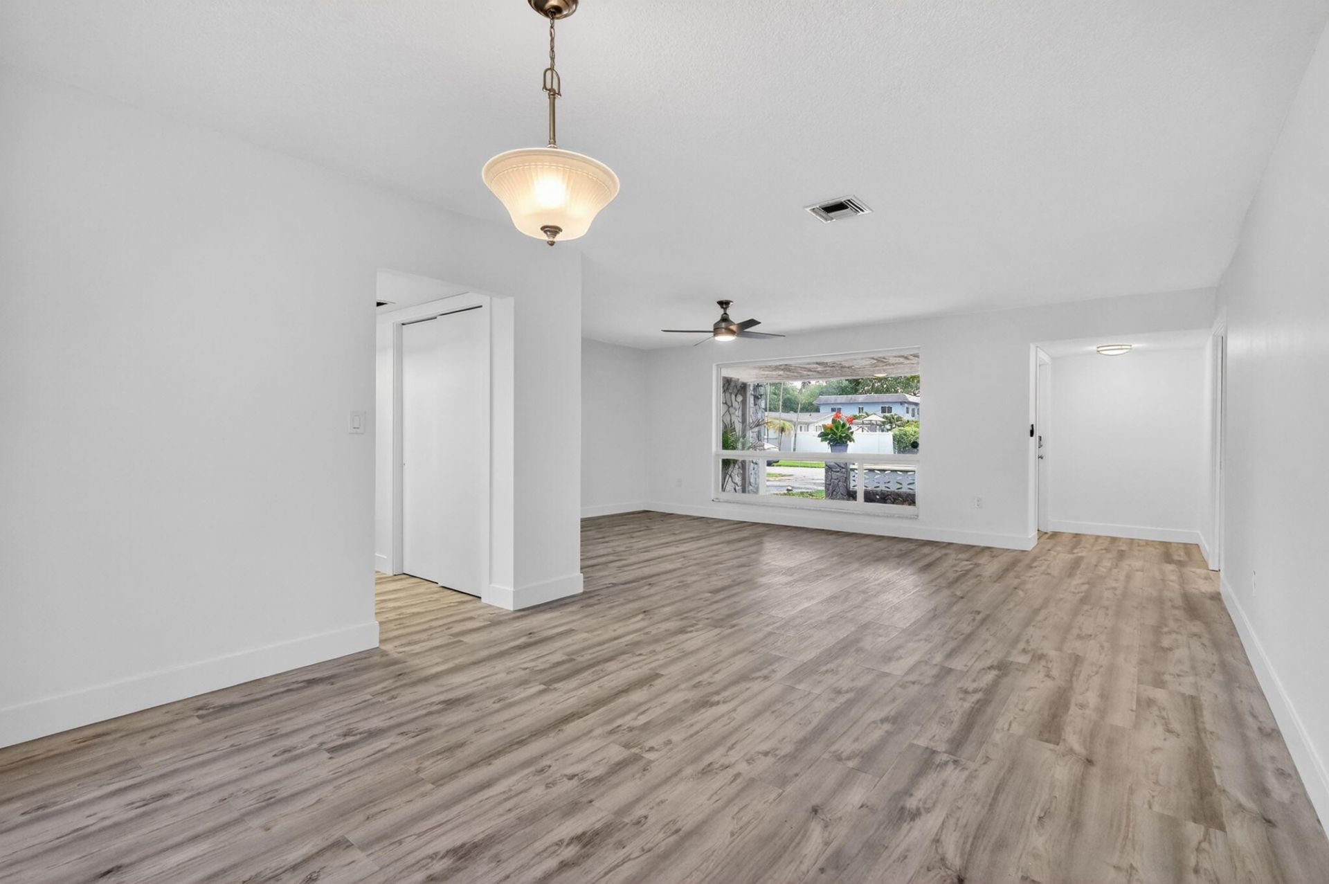 5207 SW 91st Terrace, Cooper City, FL 33328 Photo