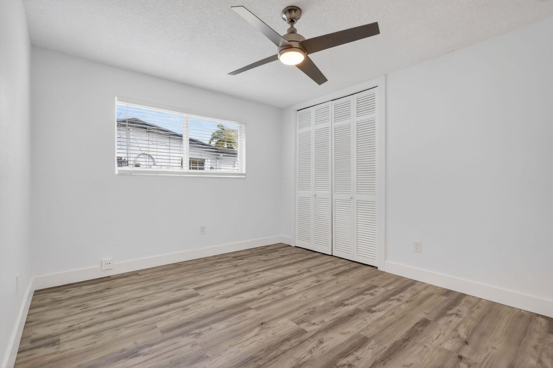 5207 SW 91st Terrace, Cooper City, FL 33328 Photo