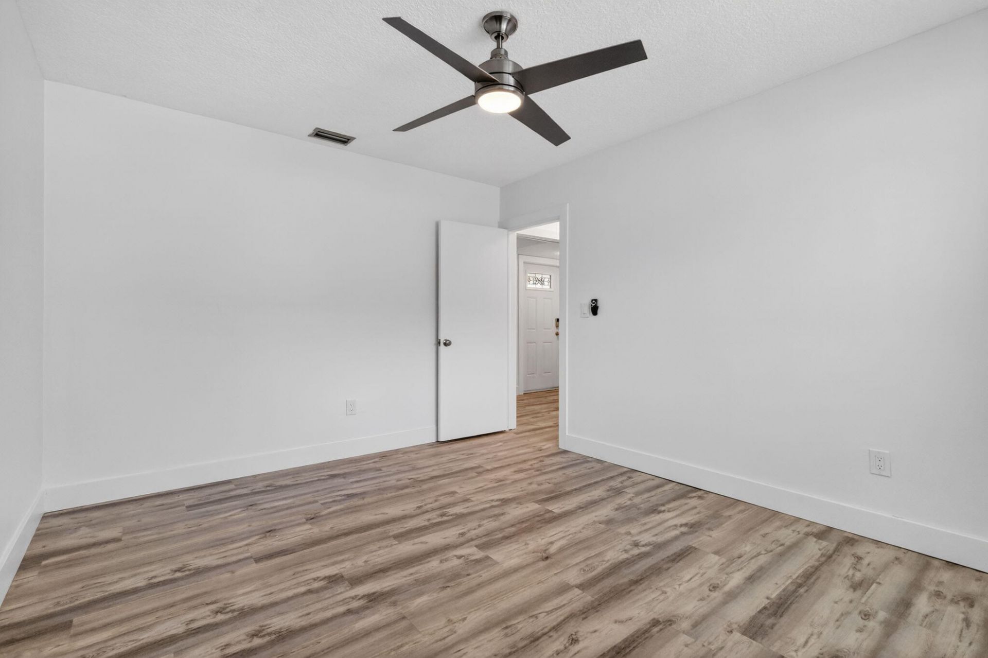 5207 SW 91st Terrace, Cooper City, FL 33328 Photo