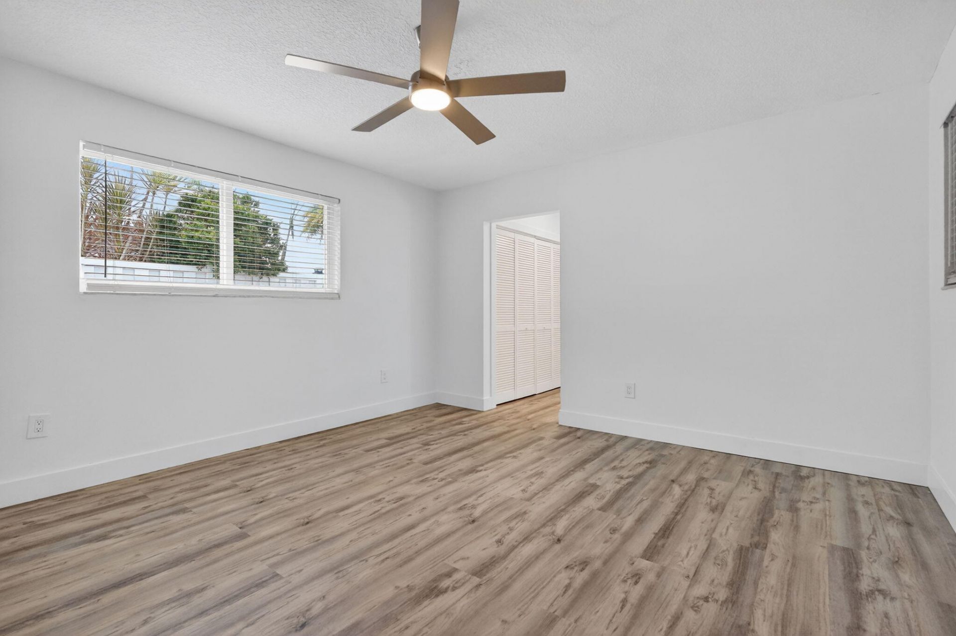 5207 SW 91st Terrace, Cooper City, FL 33328 Photo
