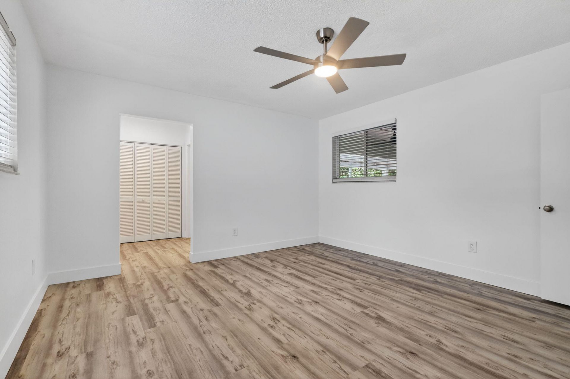 5207 SW 91st Terrace, Cooper City, FL 33328 Photo