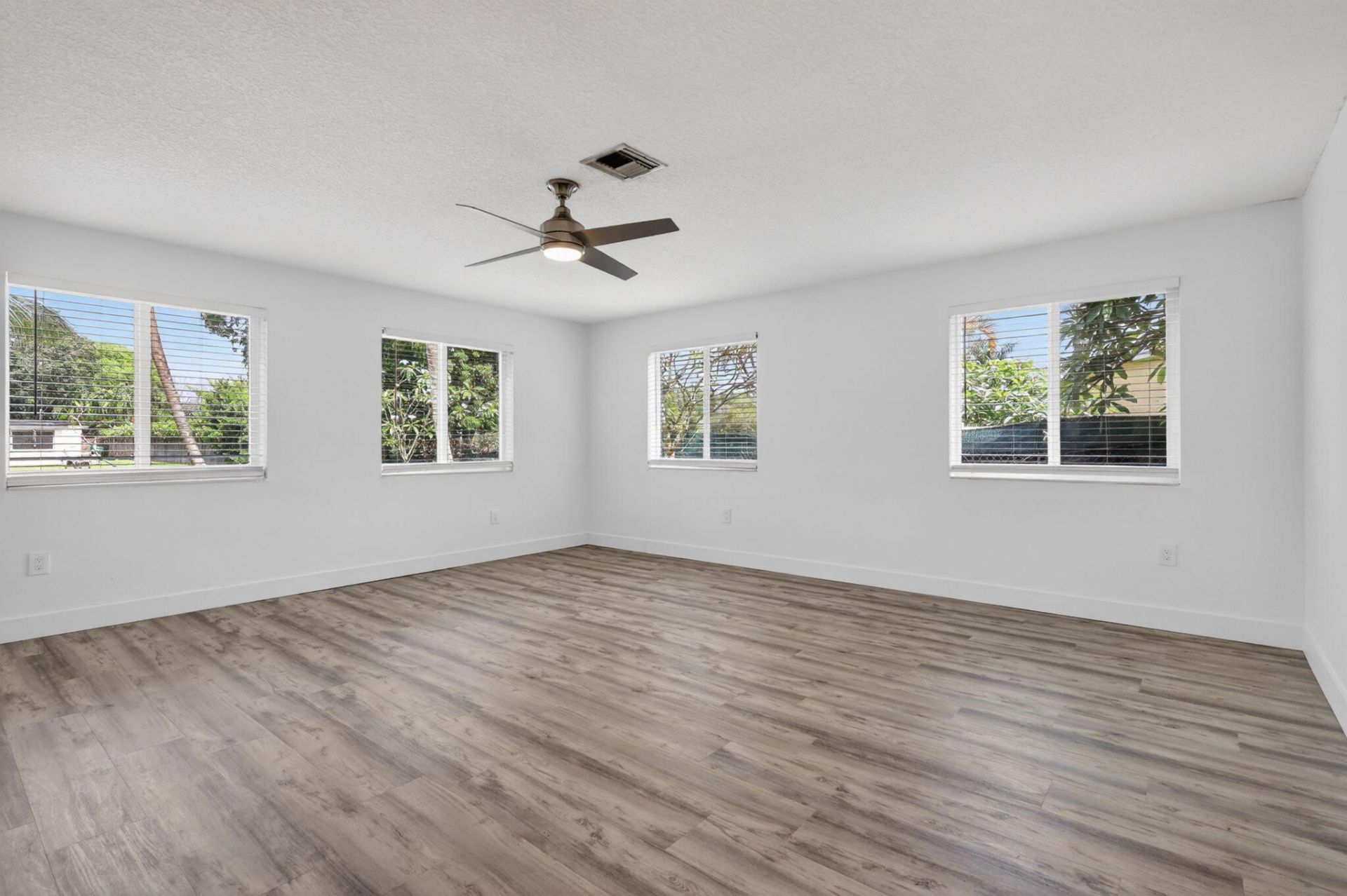 5207 SW 91st Terrace, Cooper City, FL 33328 Photo