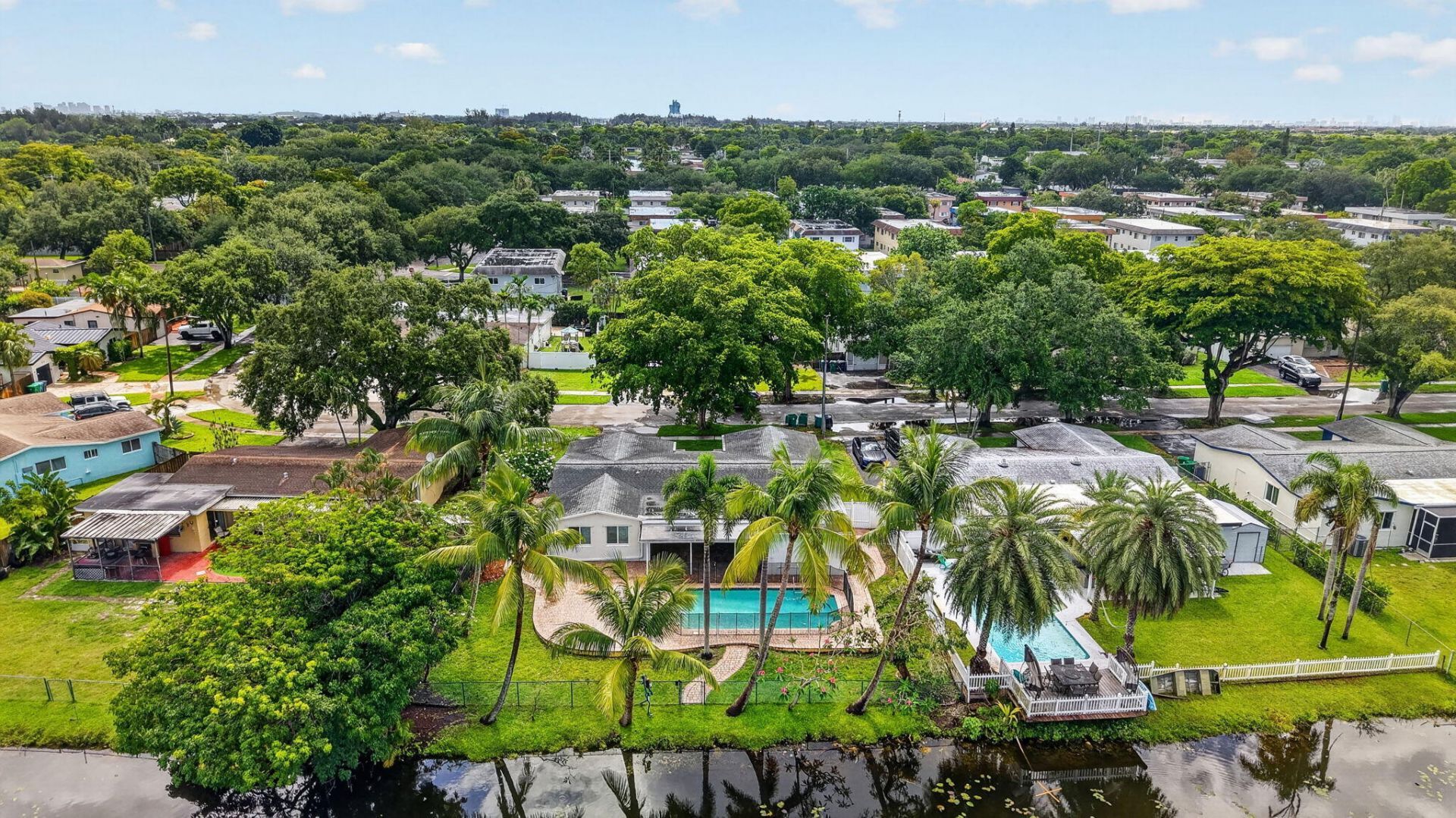 5207 SW 91st Terrace, Cooper City, FL 33328 Photo