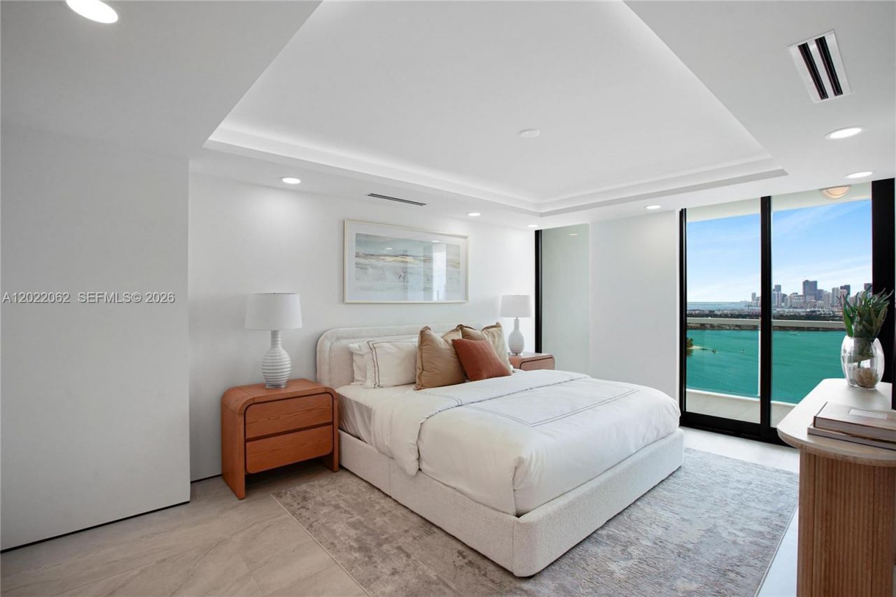 9 Island Ave, Unit T2, Miami Beach, FL 33139 Photo