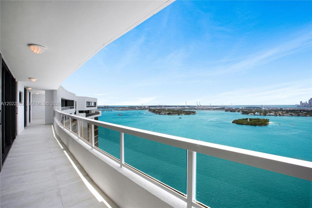 9 Island Ave, Unit T2, Miami Beach, FL 33139 Photo