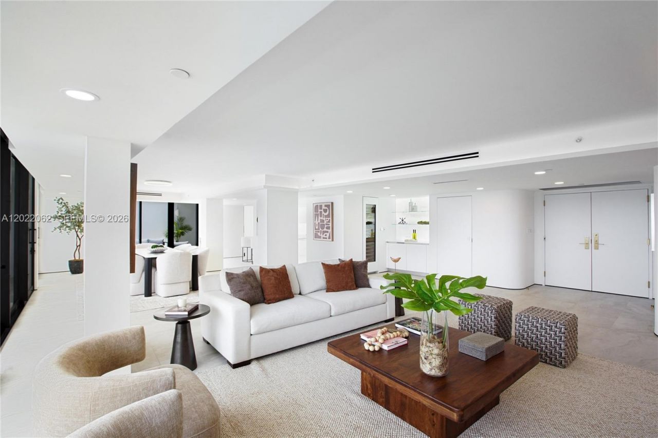 9 Island Ave, Unit T2, Miami Beach, FL 33139 Photo