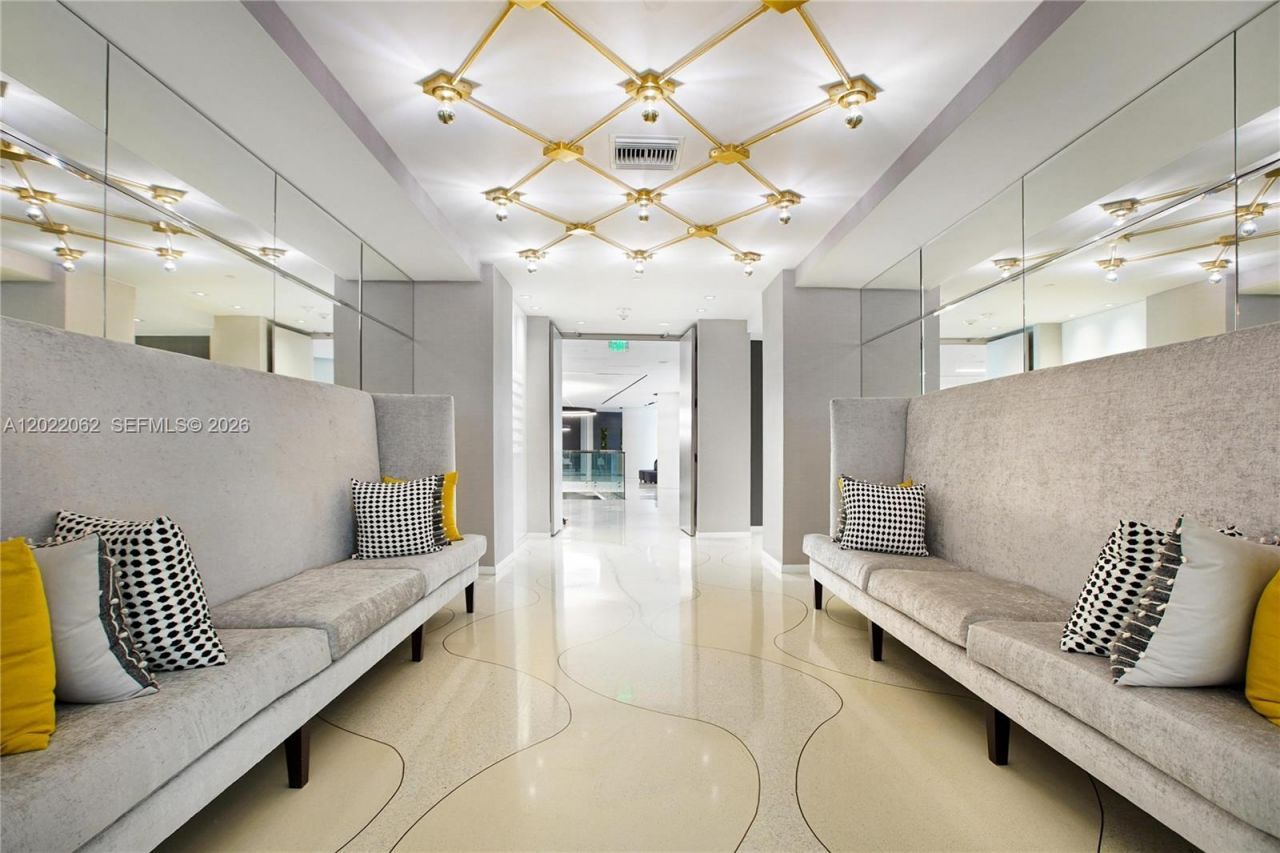 9 Island Ave, Unit T2, Miami Beach, FL 33139 Photo