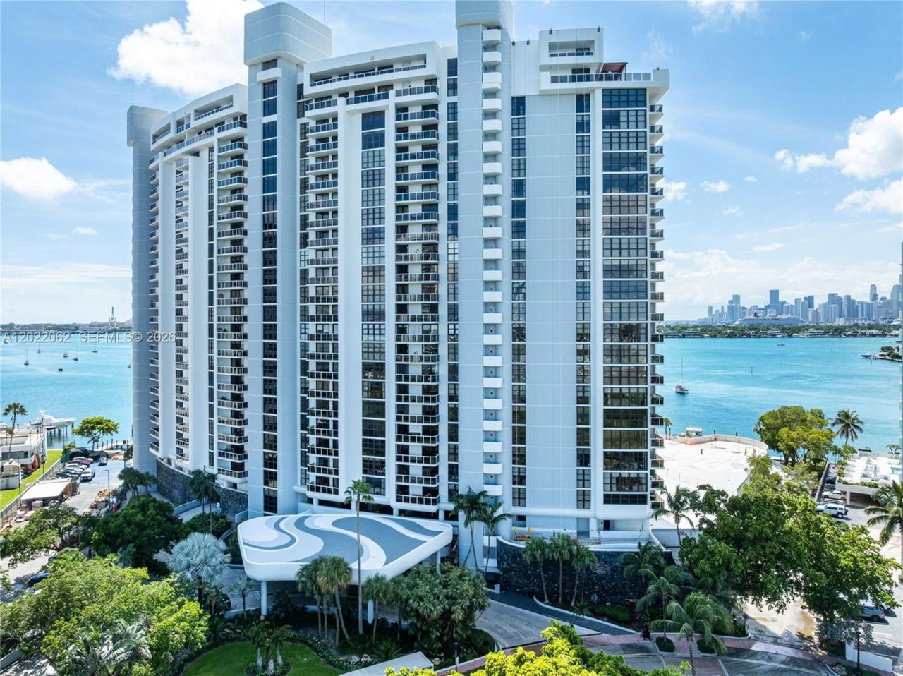 9 Island Ave, Unit T2, Miami Beach, FL 33139 Photo
