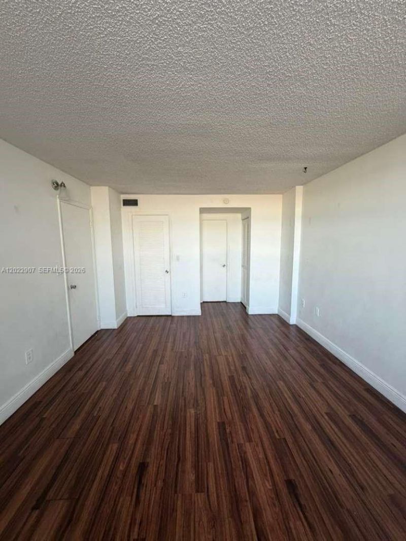 15600 NW 7th Ave , Unit 507, Miami, FL 33169 Photo