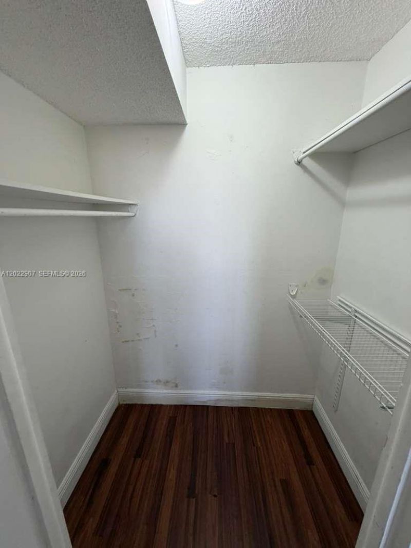15600 NW 7th Ave , Unit 507, Miami, FL 33169 Photo