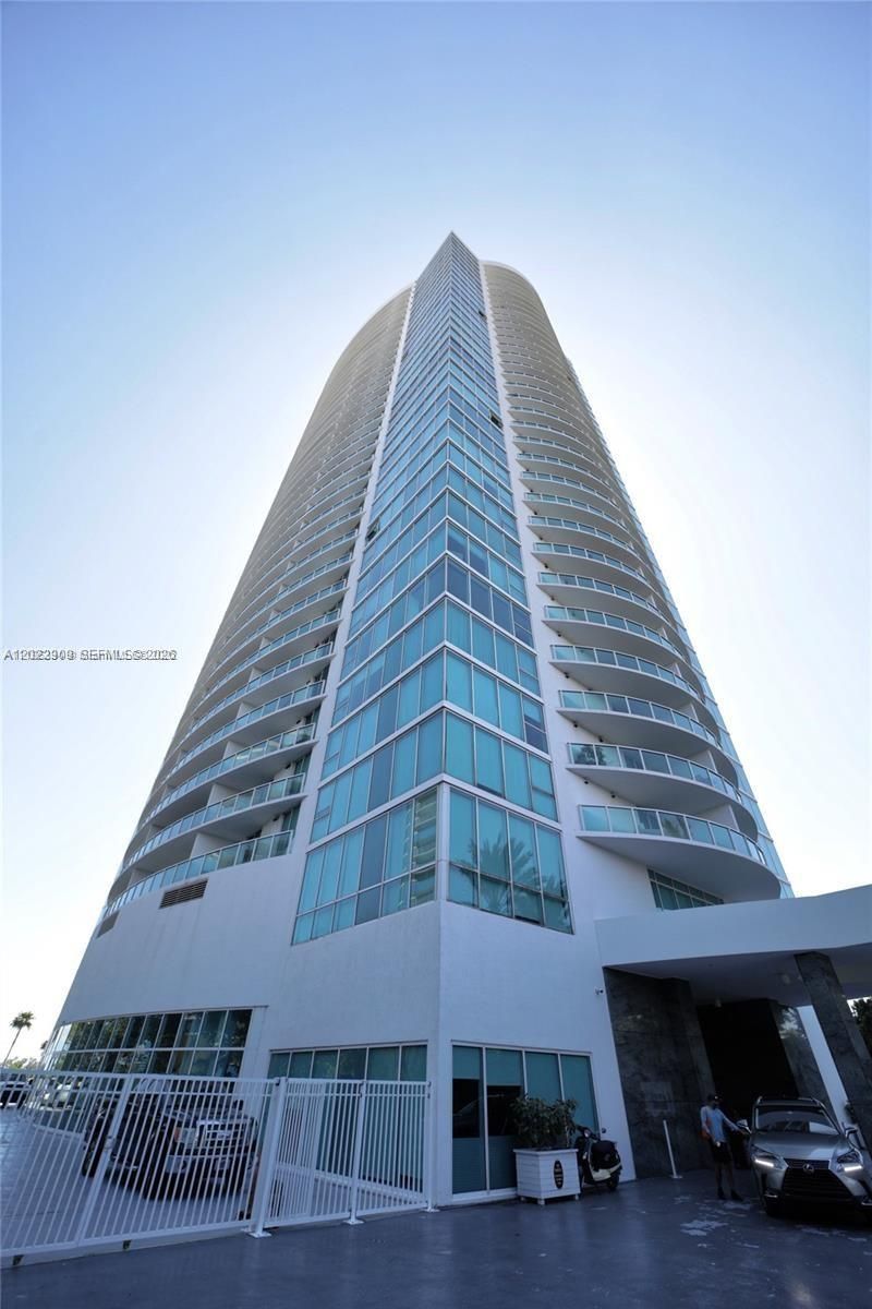 2101 Brickell , Unit 410, Miami, FL 33131 Photo