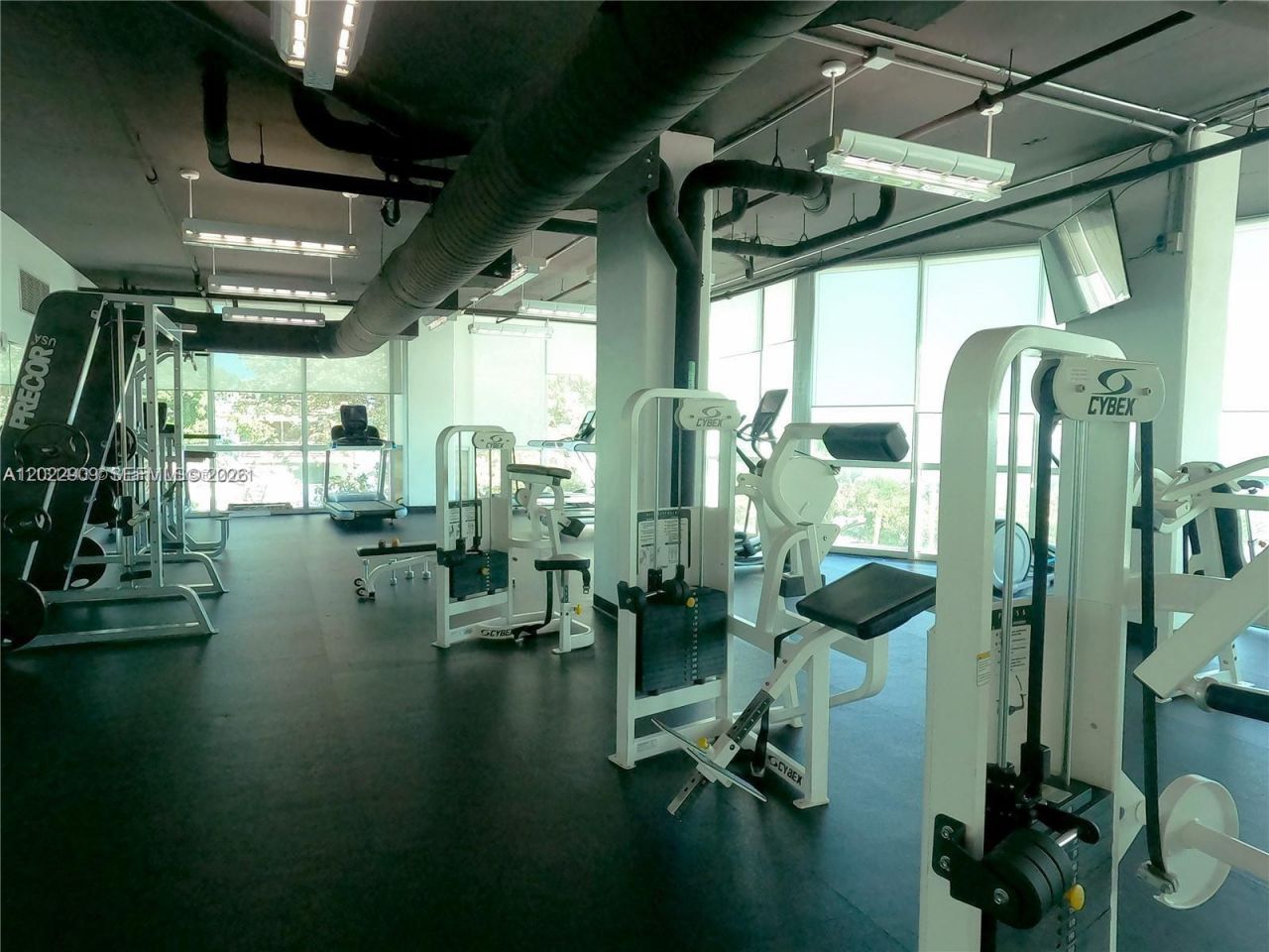 2101 Brickell , Unit 410, Miami, FL 33131 Photo