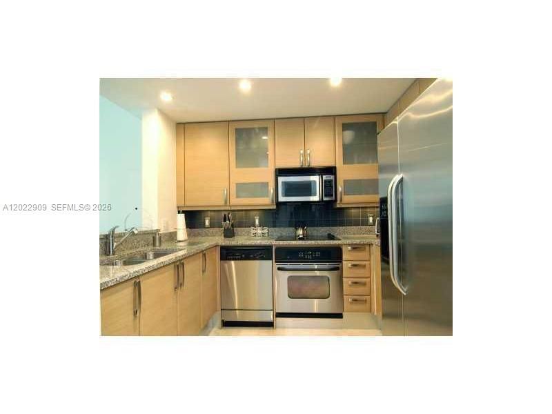 2101 Brickell , Unit 410, Miami, FL 33131 Photo