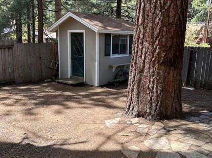 1186 Martin Avenue, South Lake Tahoe, CA 96150 Photo