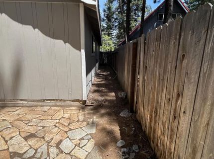 1186 Martin Avenue, South Lake Tahoe, CA 96150 Photo