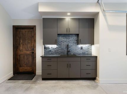 3351 Mt Rose Road, South Lake Tahoe, CA 96150 Photo