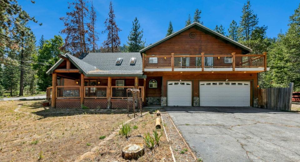 3558 Morton Drive, South Lake Tahoe, CA 96150 Photo