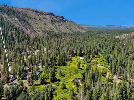 3558 Morton Drive, South Lake Tahoe, CA 96150 Photo