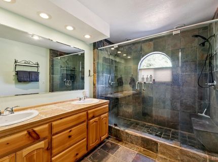 3558 Morton Drive, South Lake Tahoe, CA 96150 Photo