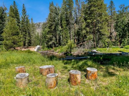 3558 Morton Drive, South Lake Tahoe, CA 96150 Photo