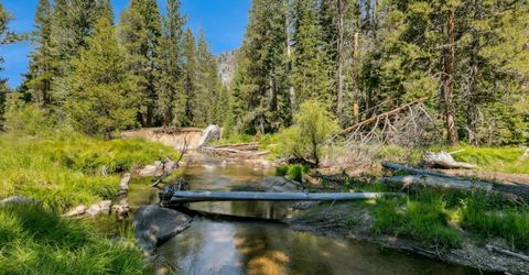3558 Morton Drive, South Lake Tahoe, CA 96150 Photo