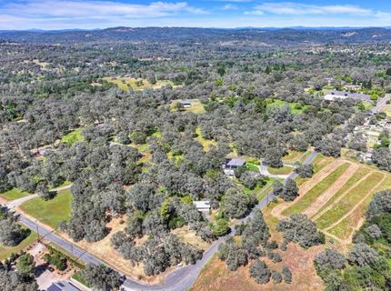 4220 Miller Oak Dr, Auburn, CA 95602 Photo