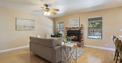 1605 Stanley Dr, Ripon, CA 95366 Photo