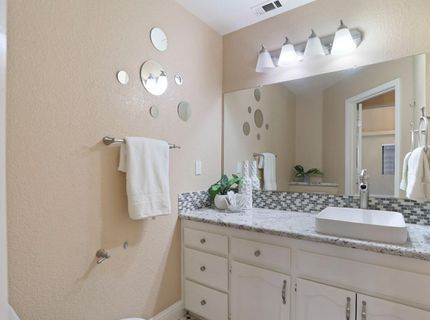 1605 Stanley Dr, Ripon, CA 95366 Photo