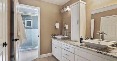 1605 Stanley Dr, Ripon, CA 95366 Photo
