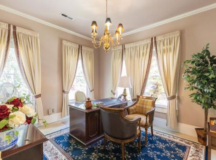 1730 Capitol Ave, Sacramento, CA 95811 Photo