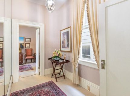 1730 Capitol Ave, Sacramento, CA 95811 Photo
