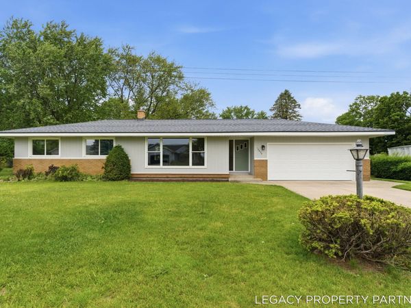 10625 Riley Street, Zeeland, MI 49464