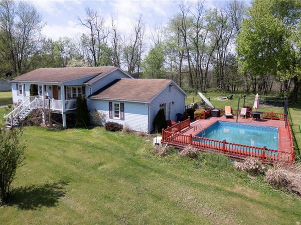 1611 Oneida Valley Rd, Chicora, PA 16025