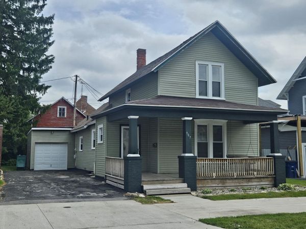 907 Tyler Street , La Porte, IN 46350