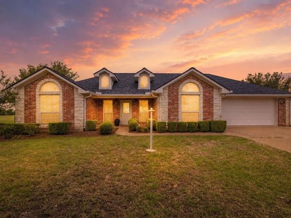 1007 Morning Star Circle , China Spring, TX 76633