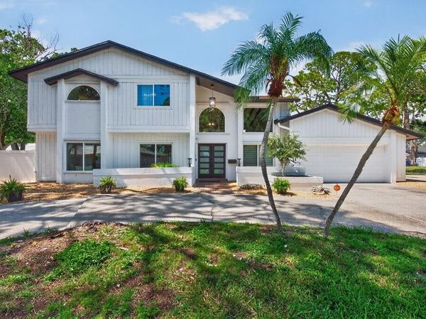 1461 87TH AVENUE N, ST PETERSBURG, FL 33702