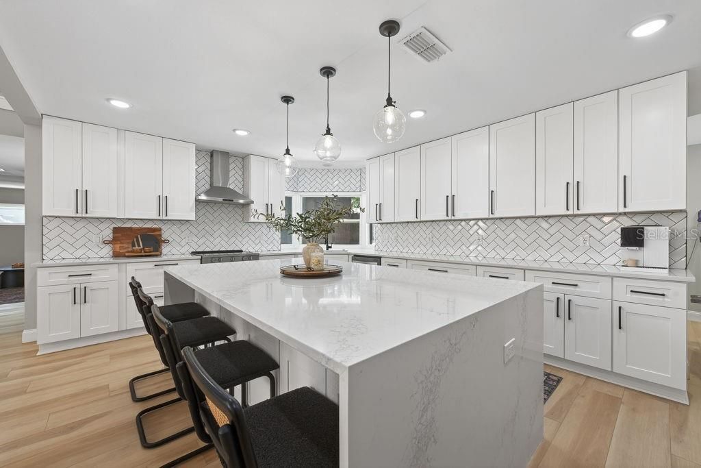 1461 87th Avenue N, Saint Petersburg, FL 33702 Photo