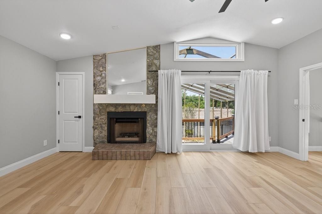 1461 87th Avenue N, Saint Petersburg, FL 33702 Photo