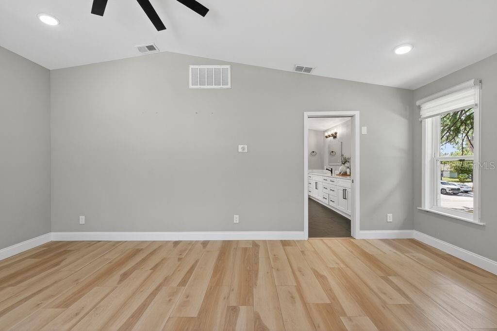 1461 87th Avenue N, Saint Petersburg, FL 33702 Photo