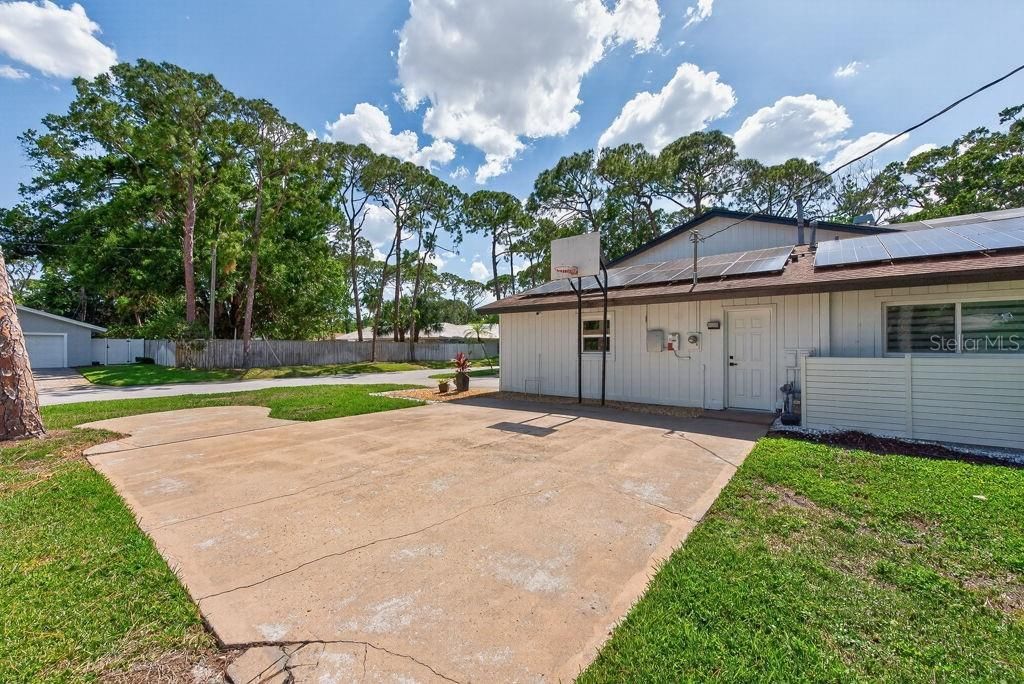 1461 87th Avenue N, Saint Petersburg, FL 33702 Photo
