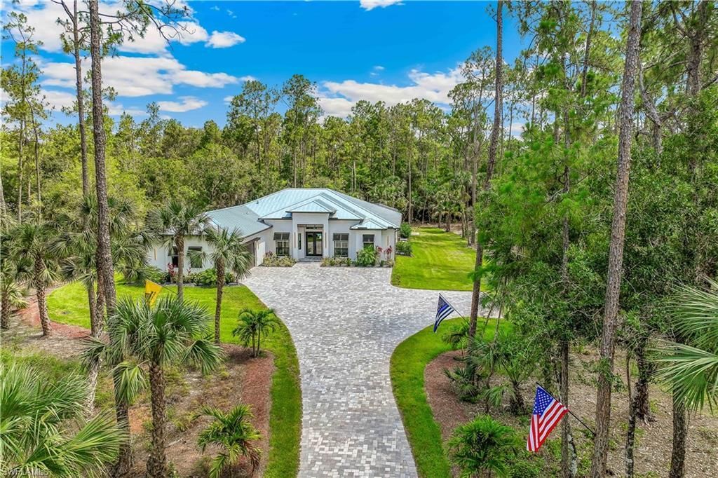4348 6th Ave Se, Naples, FL 34117 Photo