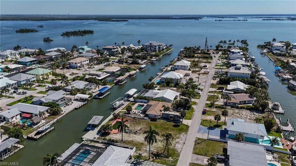207 Ibis St, Fort Myers Beach, FL 33931 Photo