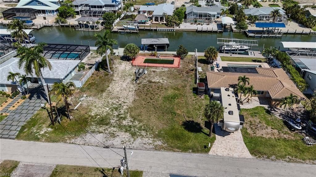 207 Ibis St, Fort Myers Beach, FL 33931 Photo