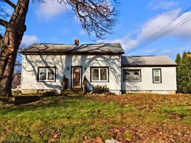 23781 Columbus Road, Bedford Heights, OH 44146