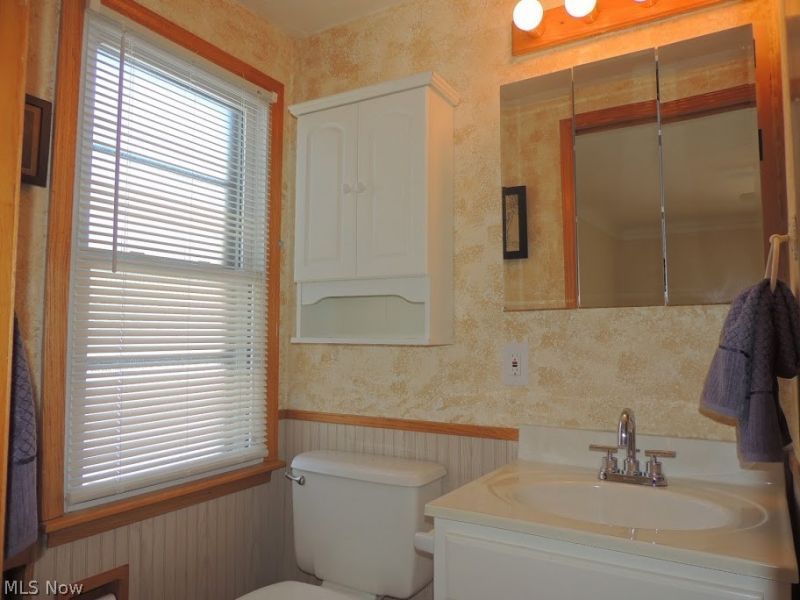 23781 Columbus Road, Bedford Heights, OH 44146 Photo 11