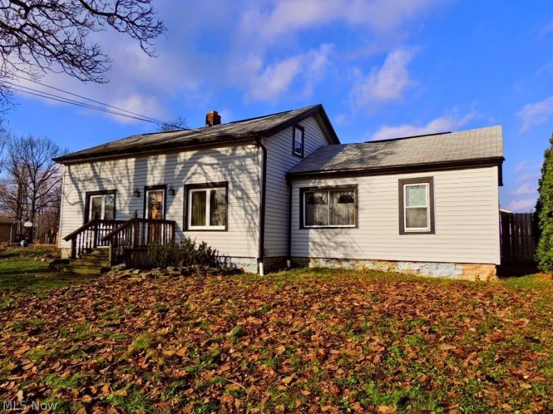 23781 Columbus Road, Bedford Heights, OH 44146 Photo 2