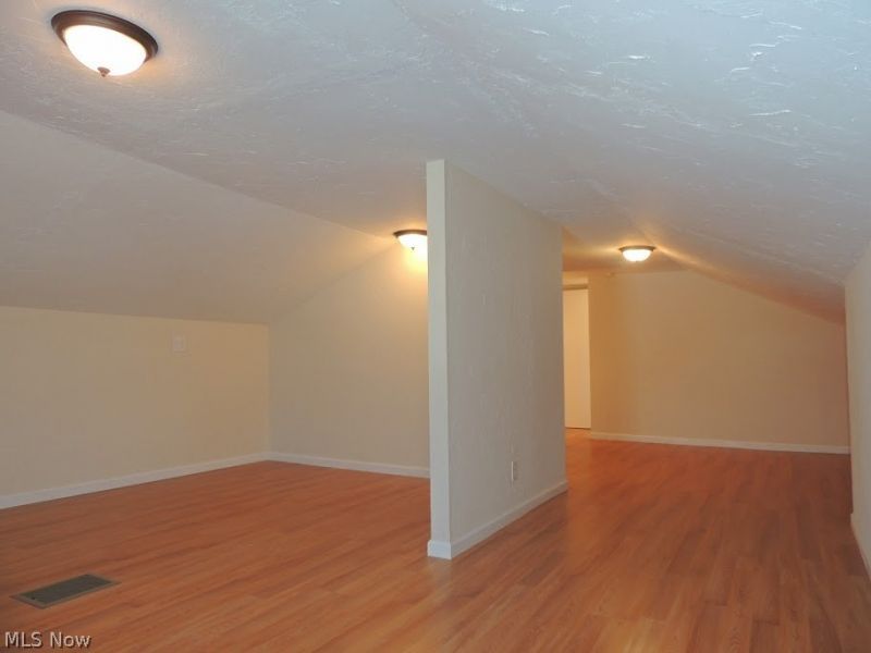 23781 Columbus Road, Bedford Heights, OH 44146 Photo 8
