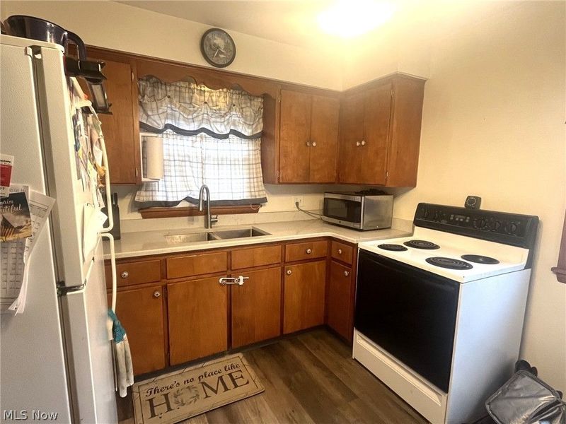 1352 Heaton Boulevard, Niles, OH 44446 Photo 5