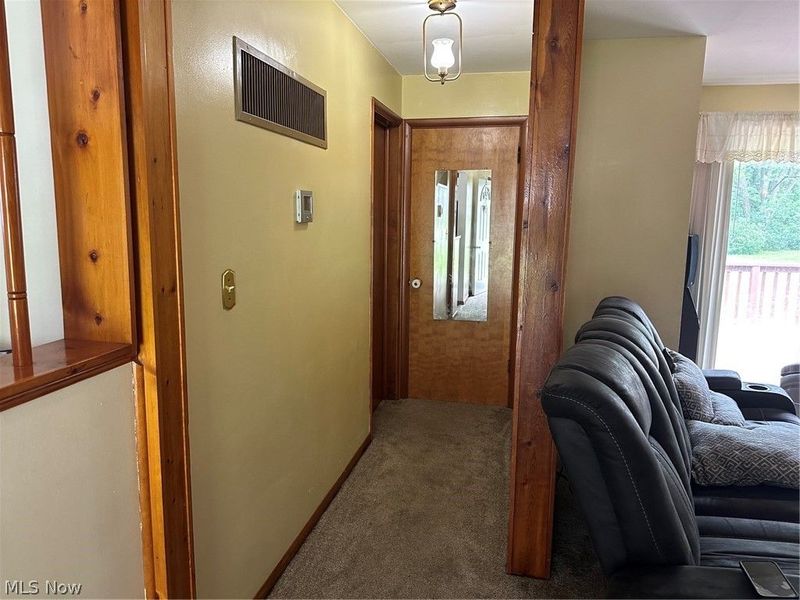 1352 Heaton Boulevard, Niles, OH 44446 Photo 9