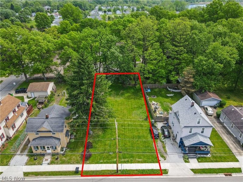 515 S Van Buren Avenue, Barberton, OH 44203 Photo 1